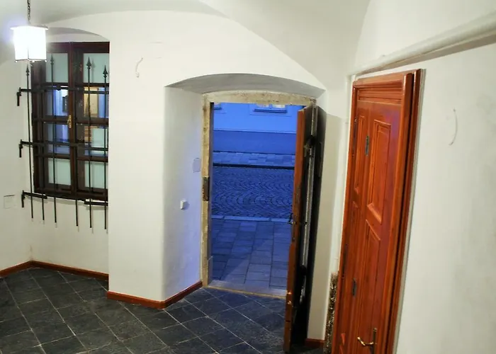 Apartment Marianska 5 *